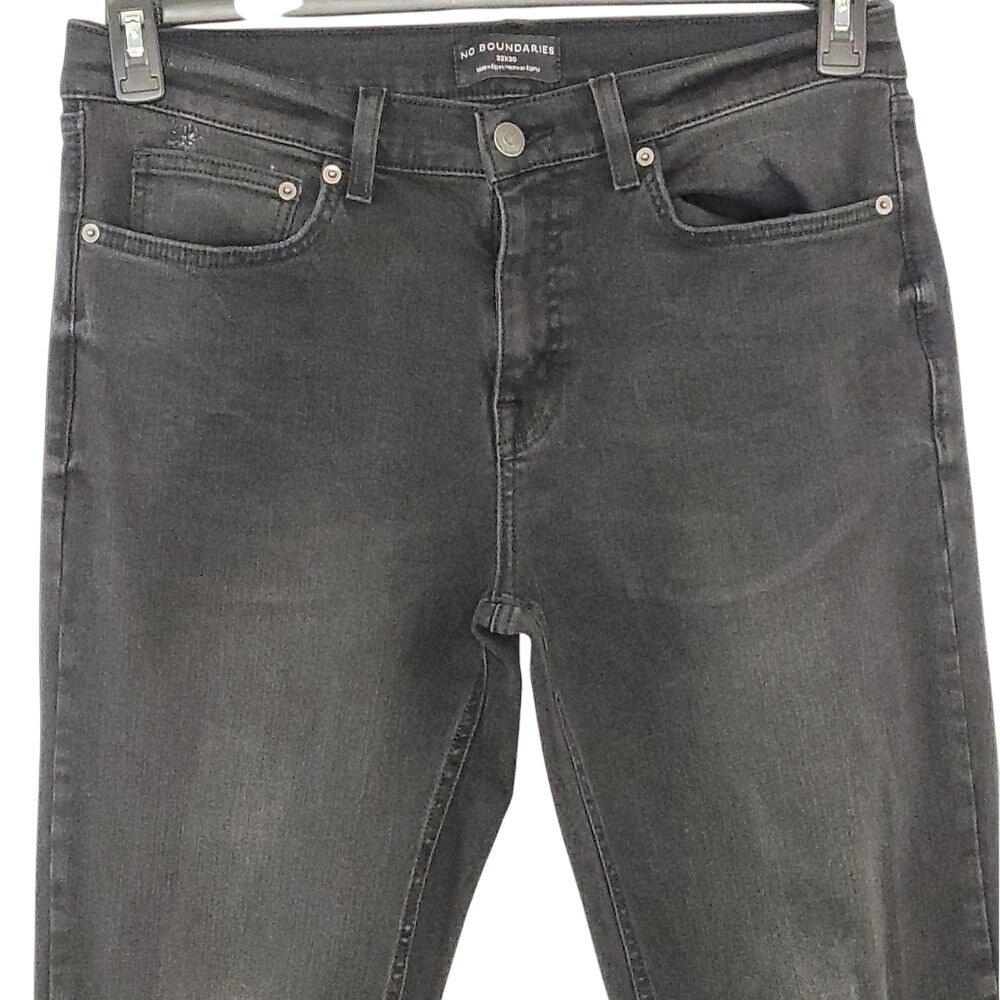 No Boundaries‎ Black Distressed Jeans - Picture 3 of 11